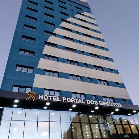 Hotel Portal Dos Devotos อาปาเรซีดา ภายนอก รูปภาพ
