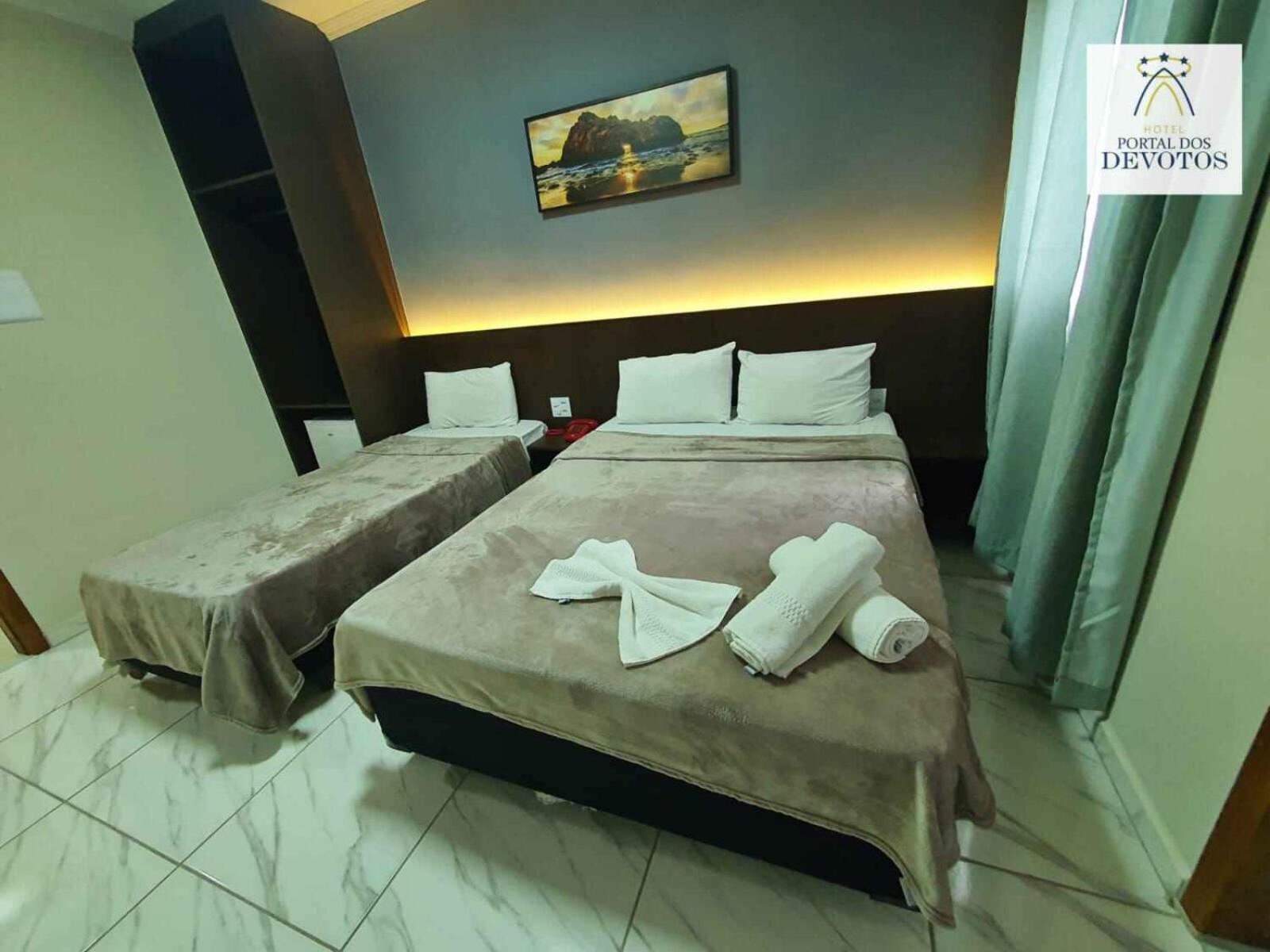 Hotel Portal Dos Devotos อาปาเรซีดา ภายนอก รูปภาพ