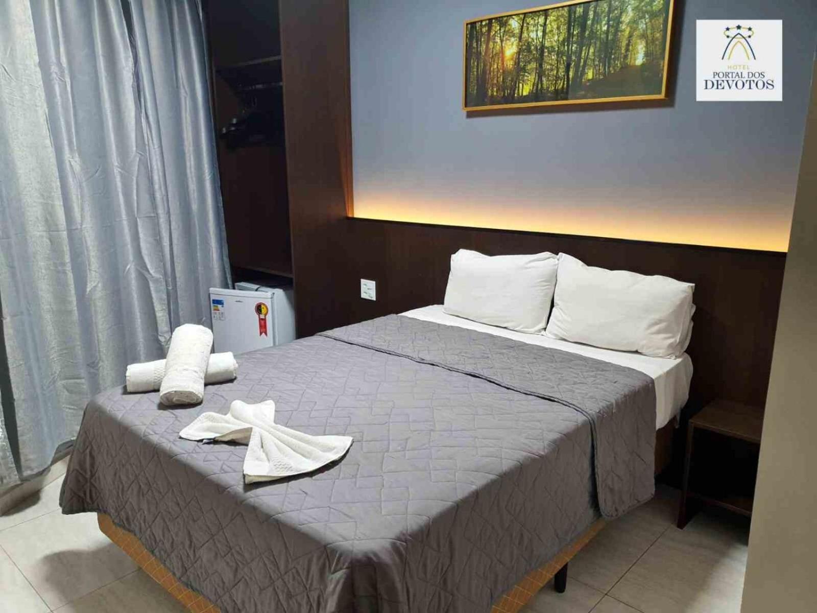 Hotel Portal Dos Devotos อาปาเรซีดา ภายนอก รูปภาพ